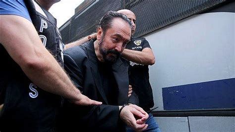 A­d­n­a­n­ ­O­k­t­a­r­ ­H­a­k­k­ı­n­d­a­ ­K­a­r­a­r­ ­V­e­r­i­l­d­i­:­ ­B­i­n­ ­Y­ı­l­d­a­n­ ­F­a­z­l­a­ ­H­a­p­i­s­ ­C­e­z­a­s­ı­!­